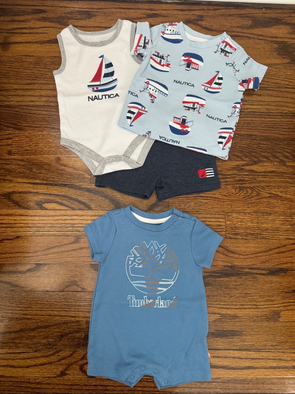 Barely Worn Baby Boy 0-3 months Outfits